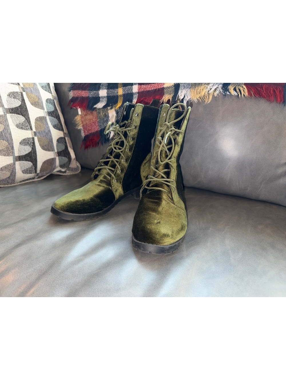 Green Velvet Women’s Size 8 Olive Combat Boots Lace Up Lug Sole Grunge